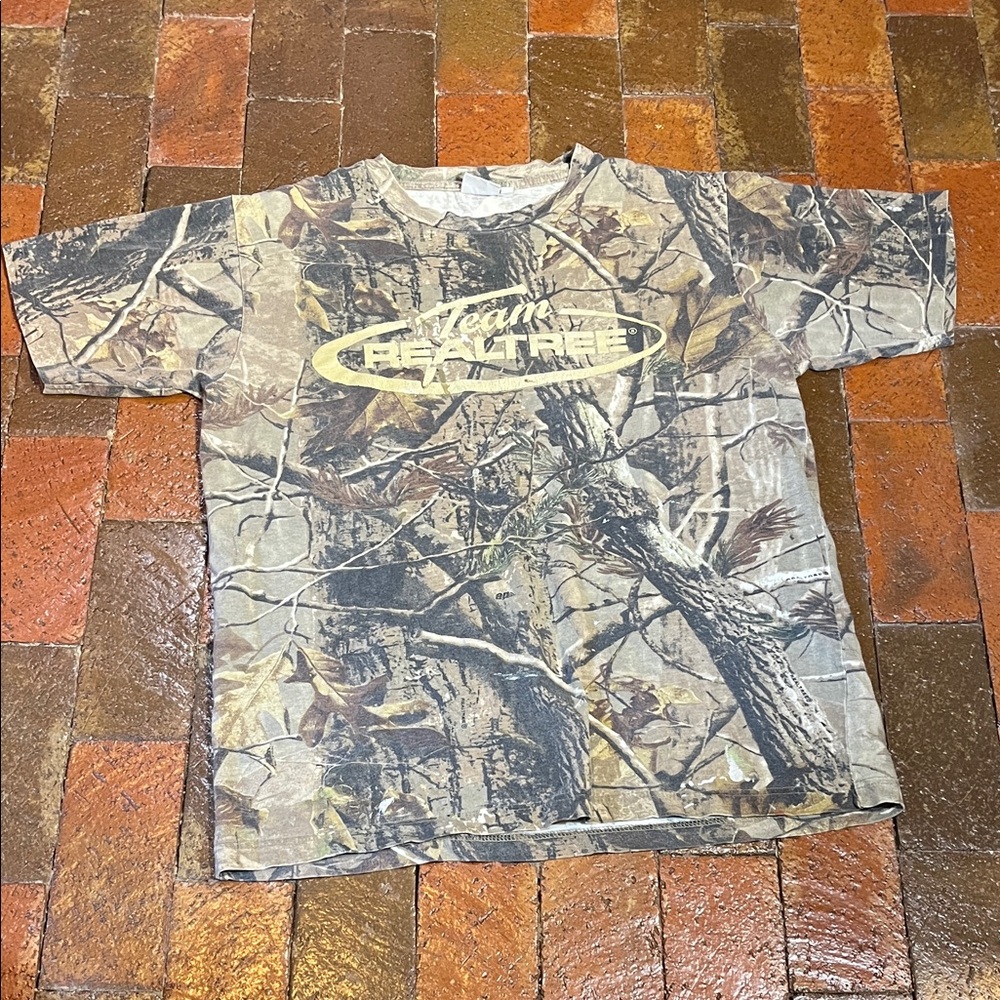 MEN MEDIUM TEE Realtree Team Realtree short sleeve Camo 1108